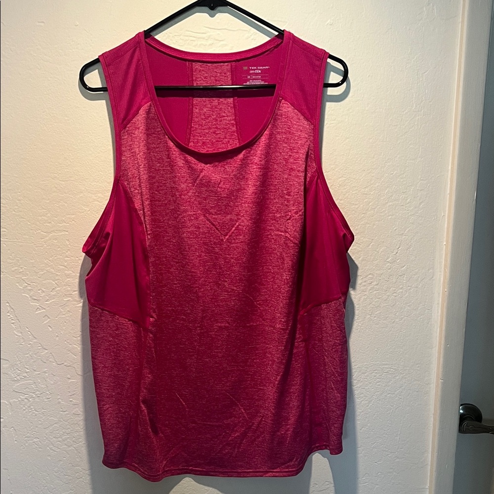 Tek Gear Women's Fuchsia Tank Top